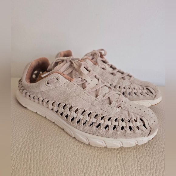 NIKE MAYFLY WOVEN Sneakers Bone Ivory Beige Suede Lightweight Sport White 8.5 - Picture 4 of 8